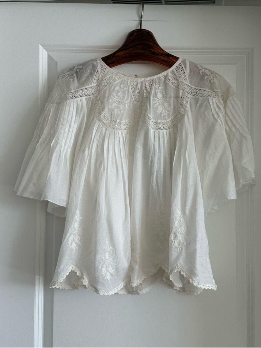 Farm Rio Off-White Embroidered Short Sleeve Blouse - Picture 4 of 7